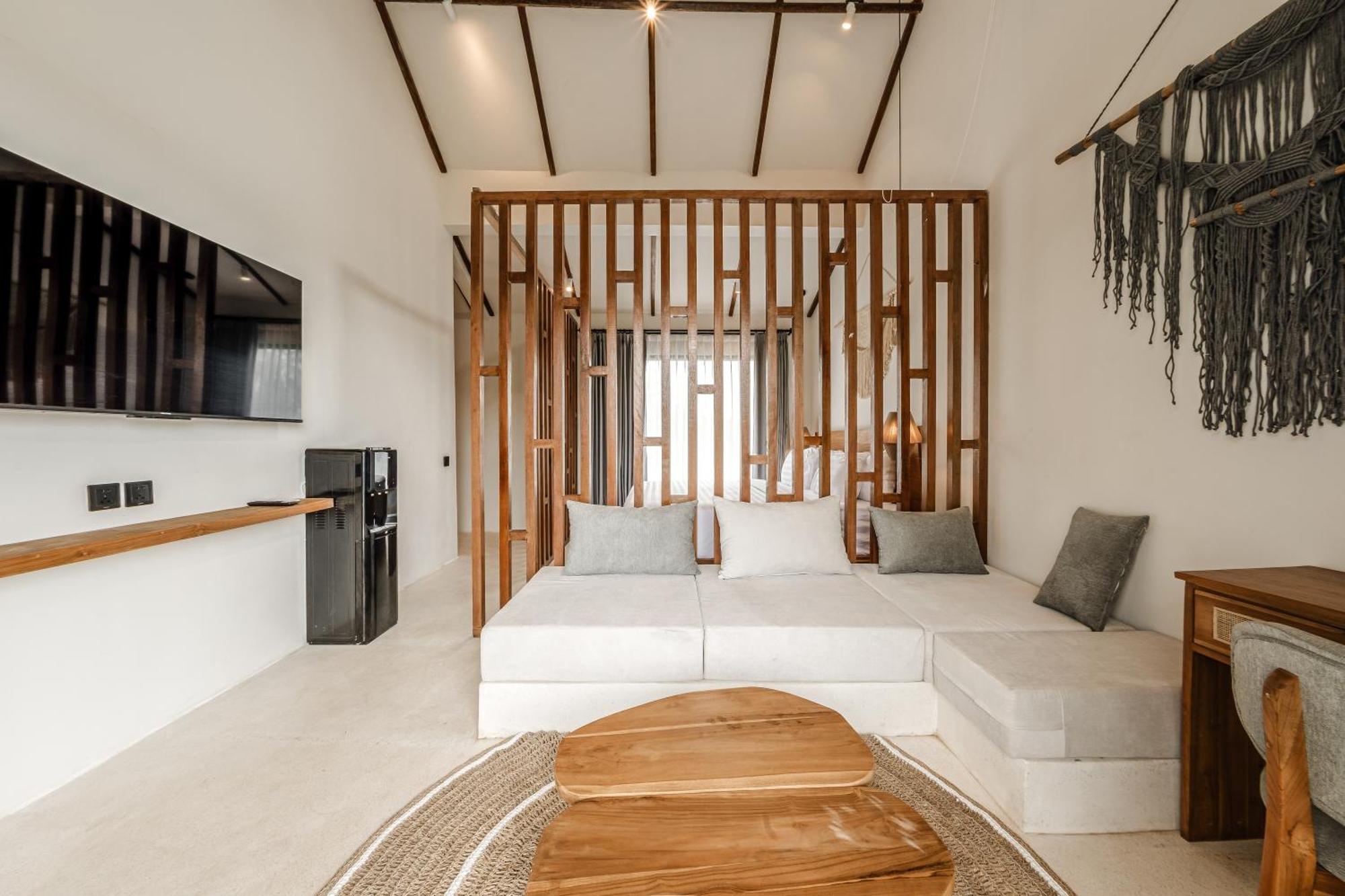 Sarang Apartments By Evdekimi Ubud Room photo
